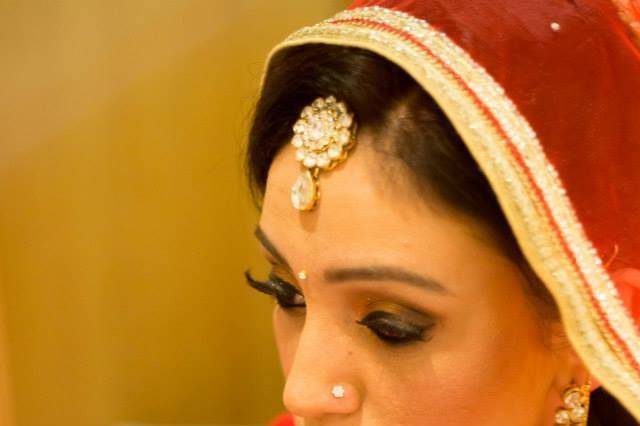 Bridal makeup