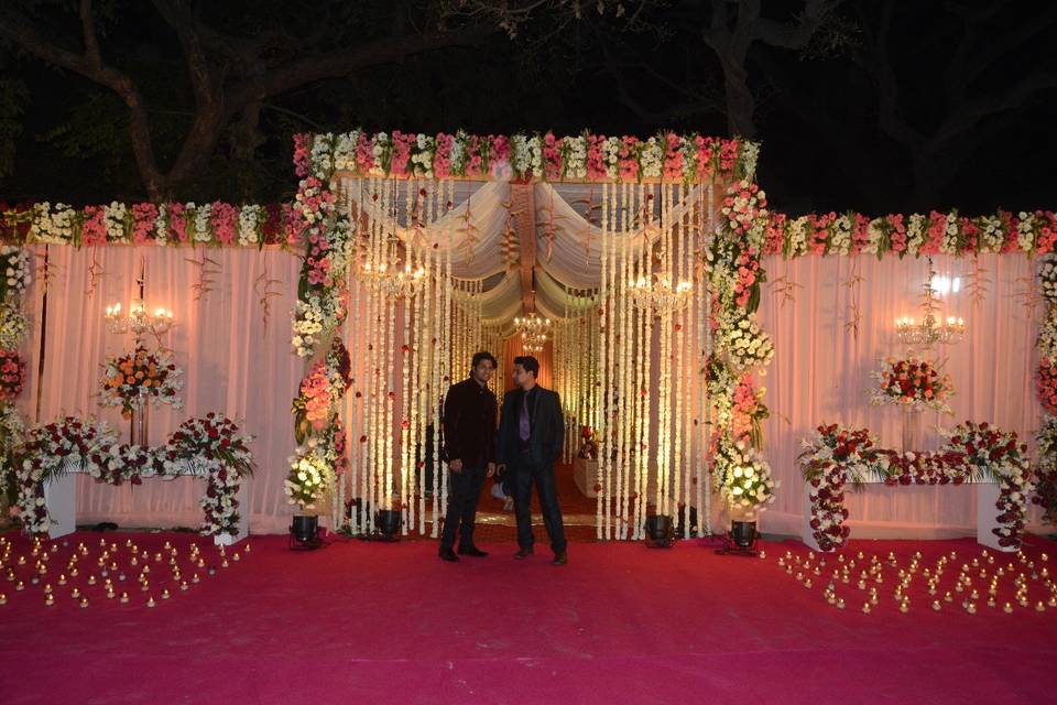 Entrance decor