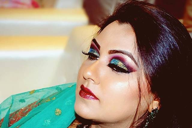 Kainaat Zaidi Makeovers