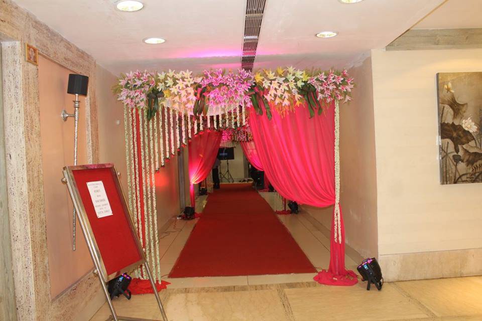 Entrance decor