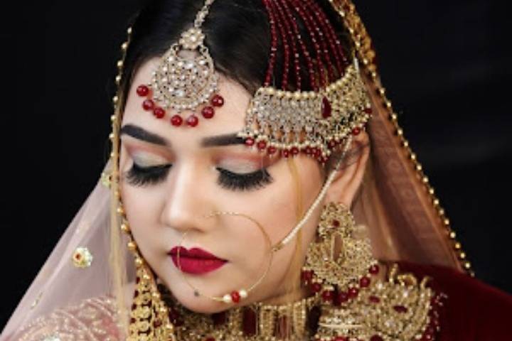 Bridal makeup