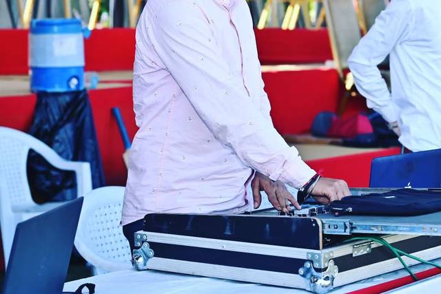 DJ Sawan