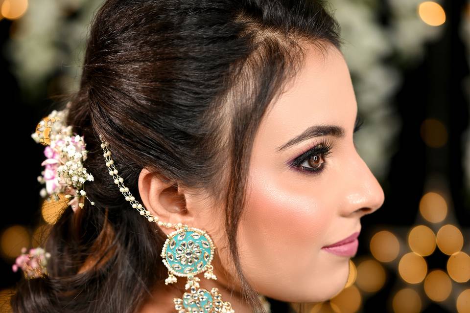 MAKEUP BY DEEPTI AGGARWAL