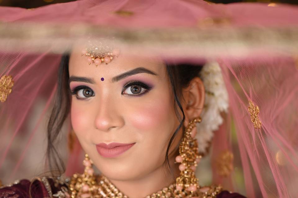 MAKEUP BY DEEPTI AGGARWAL