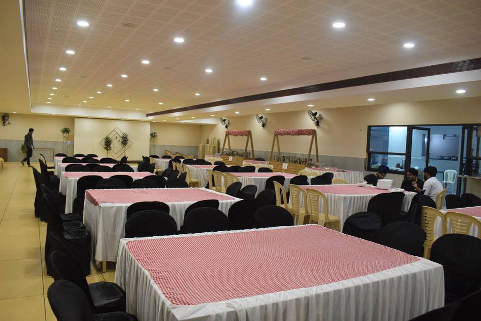 Banquet hall