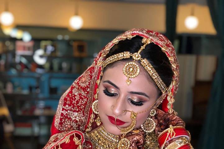 Bridal makeup