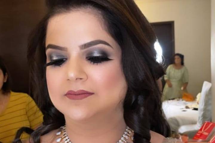 Bridal makeup