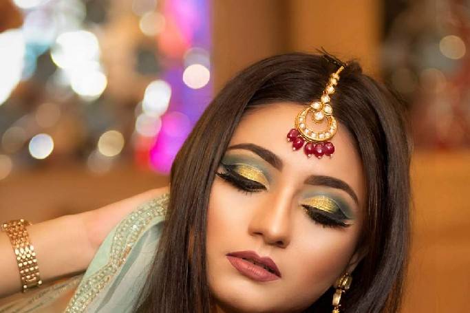 Bridal makeup