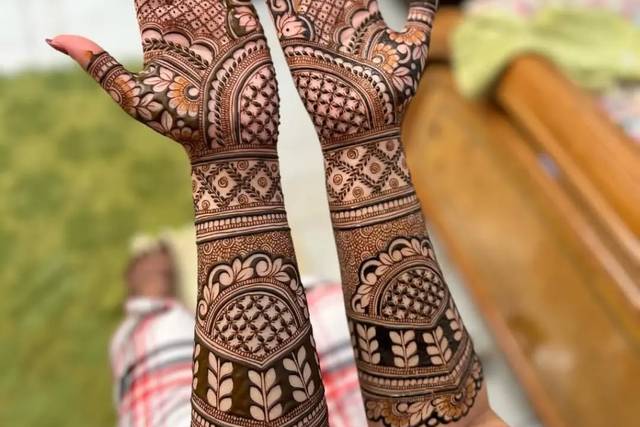 Hyderabad Mehendi Artist
