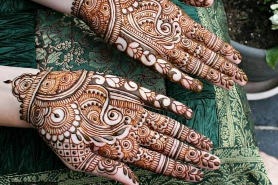 Noshi Mehandi Designs