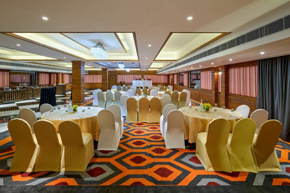 TOWNHALL - BANQUET HALL