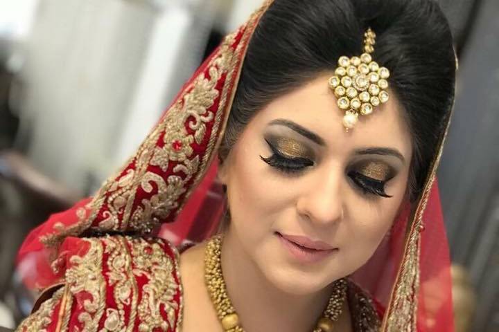 Bridal makeup