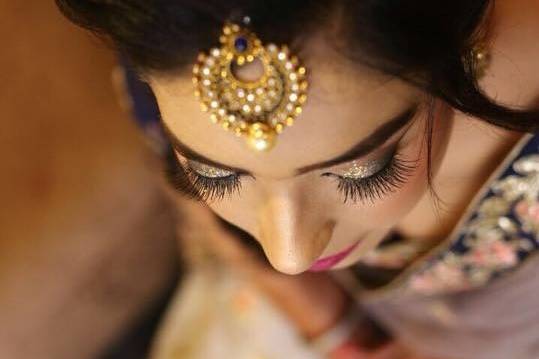 Bridal makeup