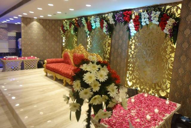 Stage decor