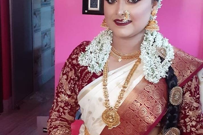 Bridal Makeup Artist Sarama Dey