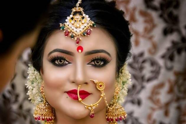 Bridal Makeup Artist Sarama Dey