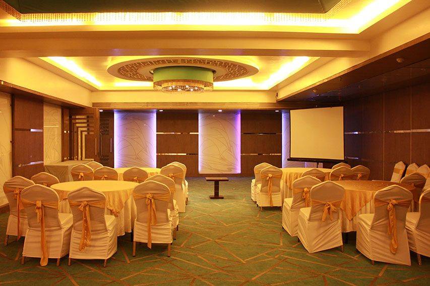 Centre Point Hotels & Resorts, Ramdaspeth