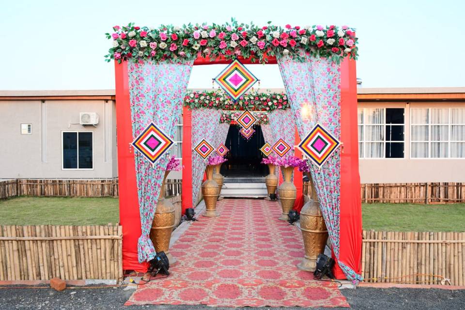 Entrance Decor