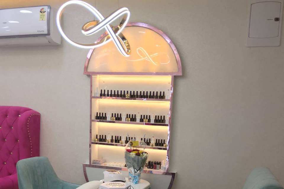 Nail section