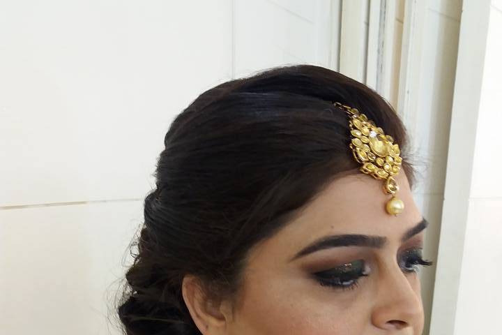 Bridal makeup