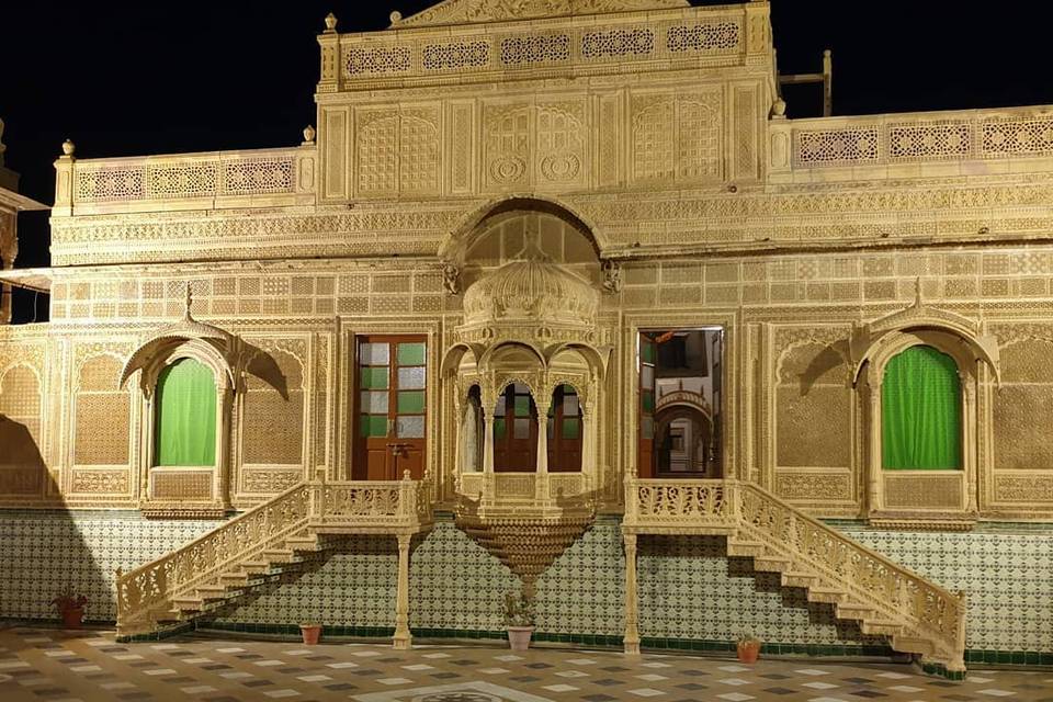 Welcome Heritage Mandir Palace