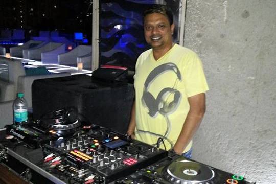 DJ Naren