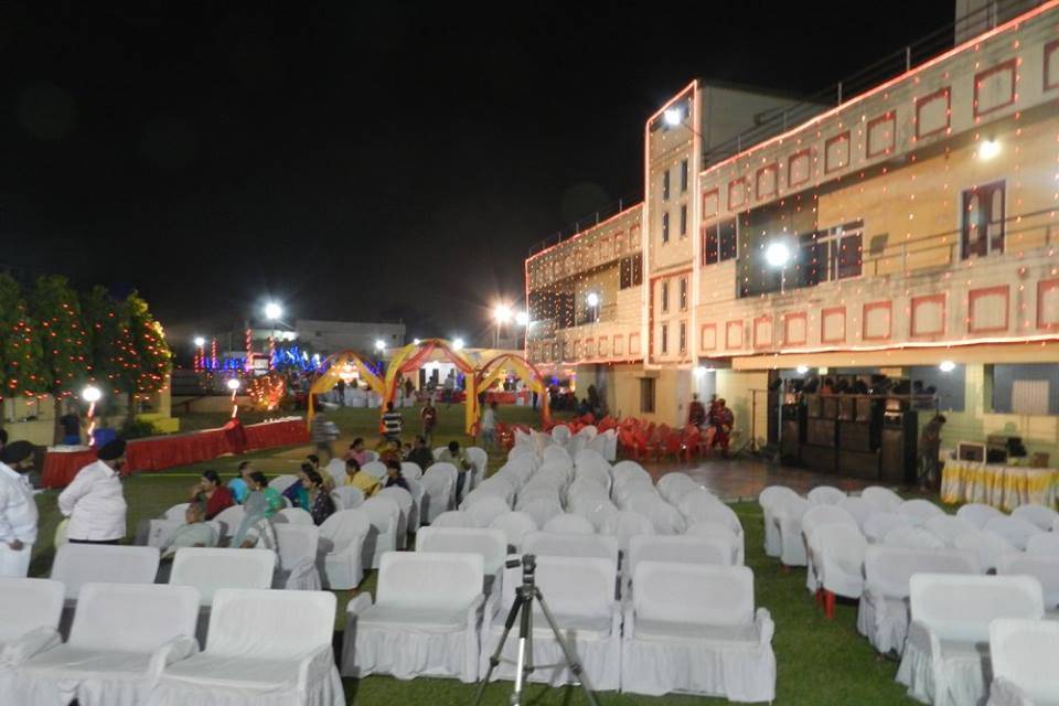 Hotel Prakash Palace