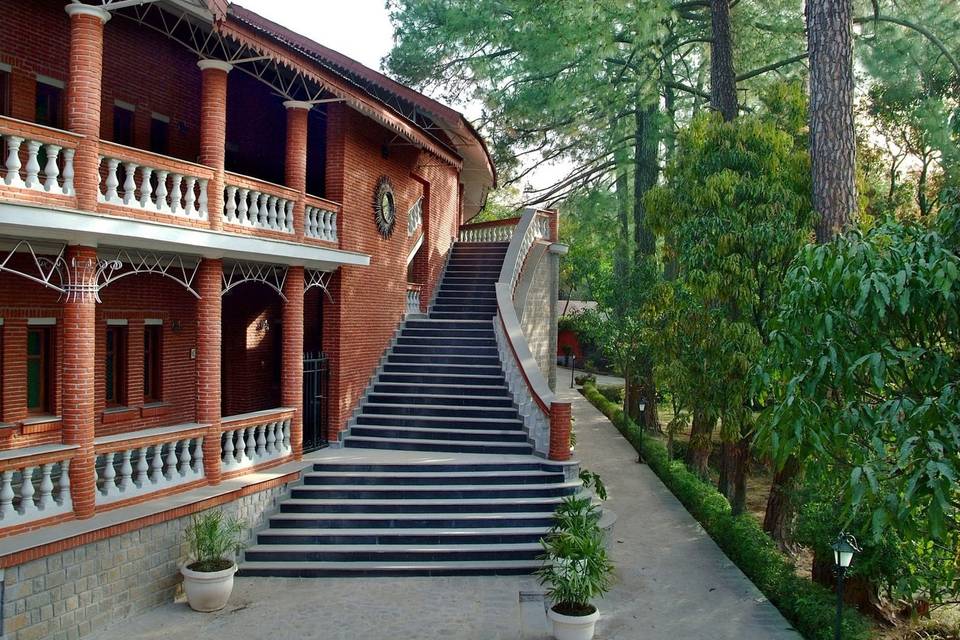 Welcome Heritage Taragarh Palace