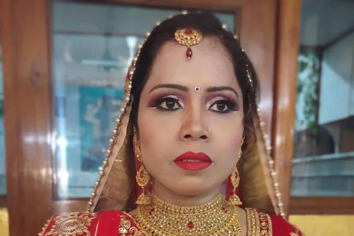 Bridal makeup