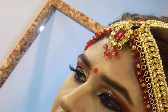 Bridal makeup