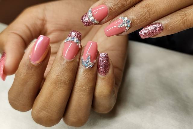 Get amazing Nails offers at Tresskin Sector 35 Chandigarh. DM us or Call us  at +919115811000 to book an appointment. | Instagram