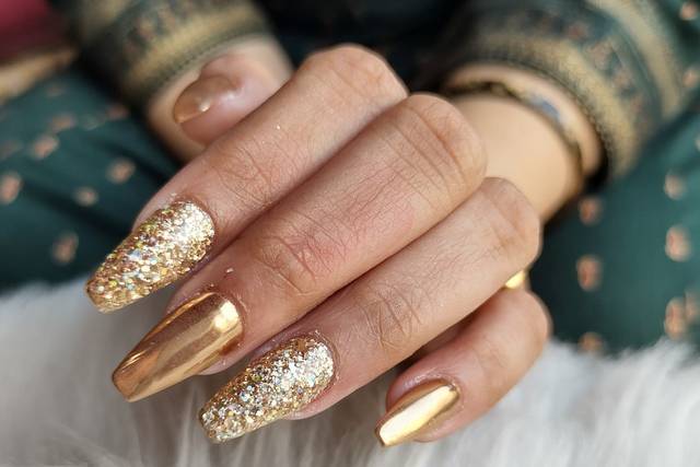 Bridal Special nail designs only at Holy Nails, Pune Please call or  WhatsApp Baner#9764841717 and Koregaon Park#8010688556 to book an ap... |  Instagram