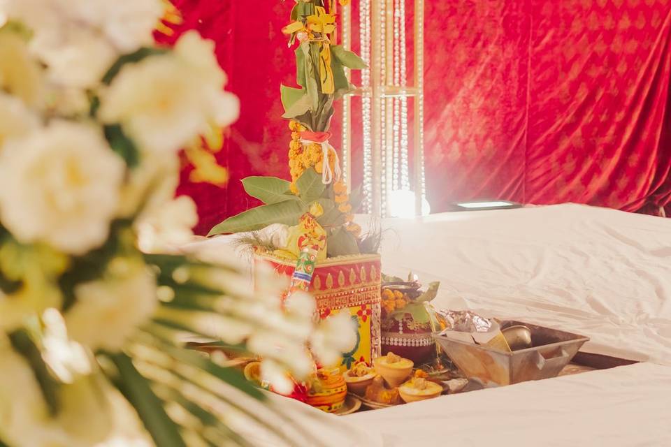 MANDAP DECOR