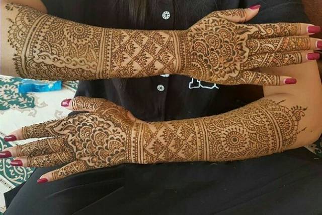 Ridhi Sidhi Mehndi Jodhpur 💕 . . . #babyshower #babyshowermehndi  #bridalmehendi #groommehndi #engagementmehndi #jodhpurmehandiartist… |  Instagram