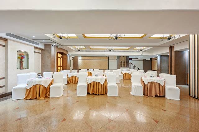 Banquet -    -1 Floor