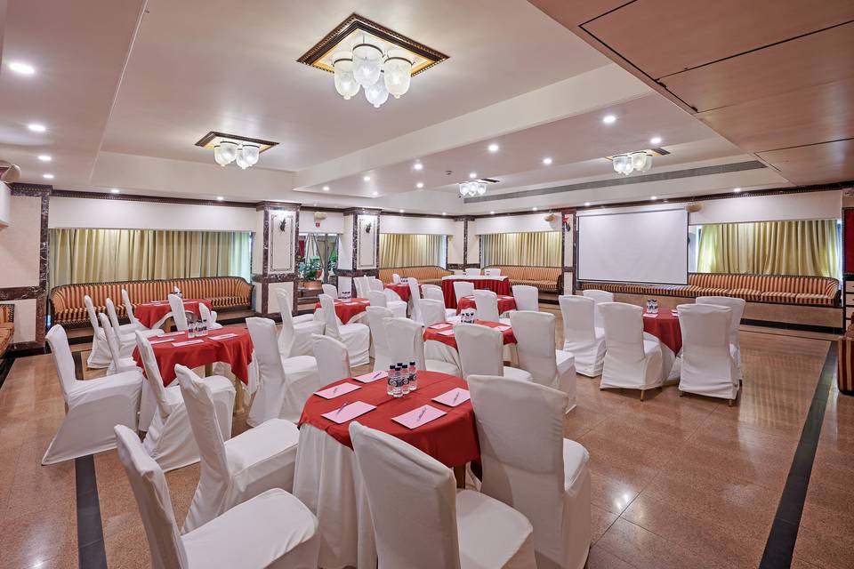 Hotel Karl Residency
