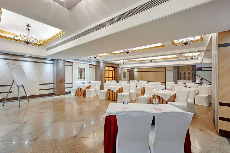 Banquet -    -1 Floor