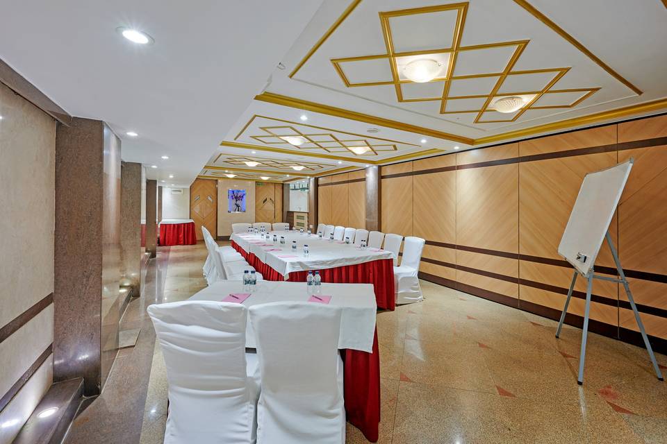 Banquet -    -1 Floor