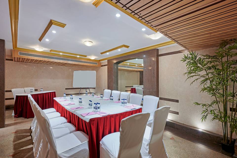 Banquet -    -1 Floor