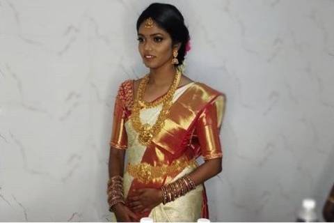 Sreevidhya Seshadri - Makeup Artist - Brookefield 