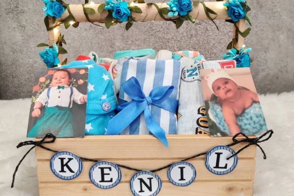 Baby hampers