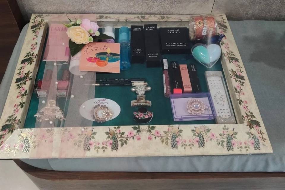 Accesories tray