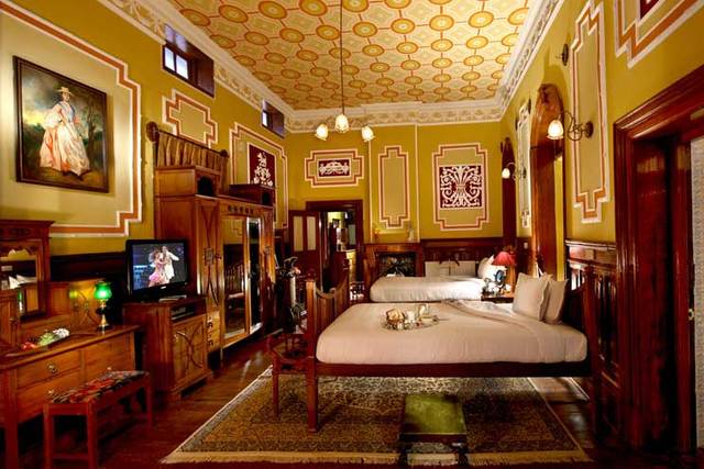Luxury suite