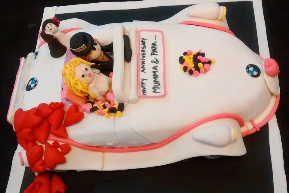 Customized cakes