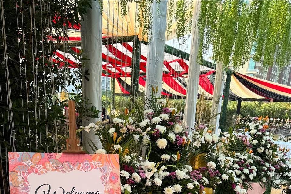 Entrance decor