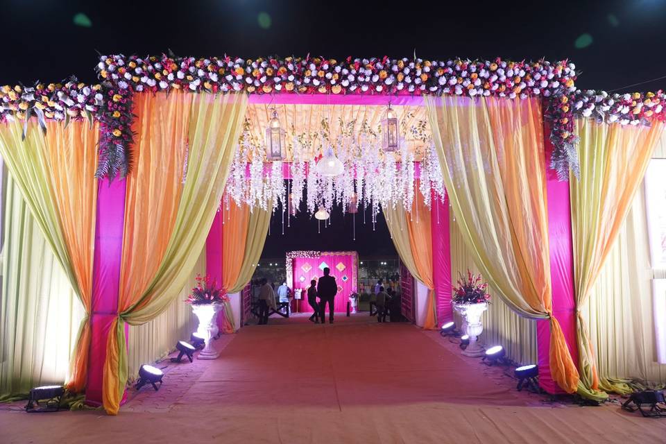 Entrance decor