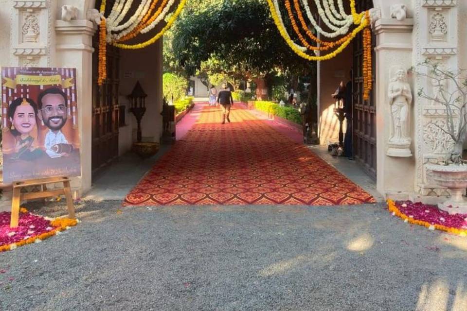 Entrance decor