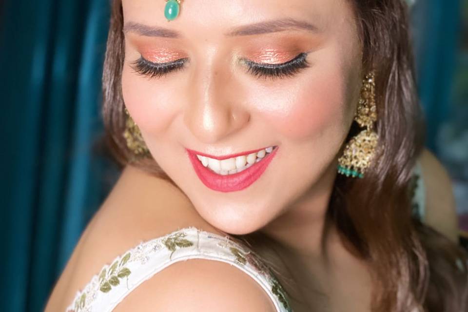 Sakshibhardwajmakeovers_1573722896_2176867892133714299_9443766931