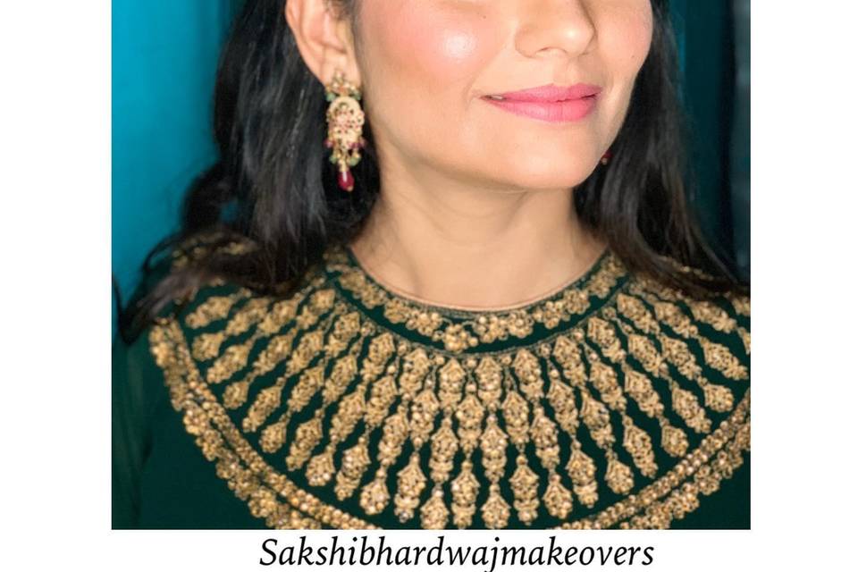 Sakshibhardwajmakeovers_1574241732_2181220204348741963_9443766931