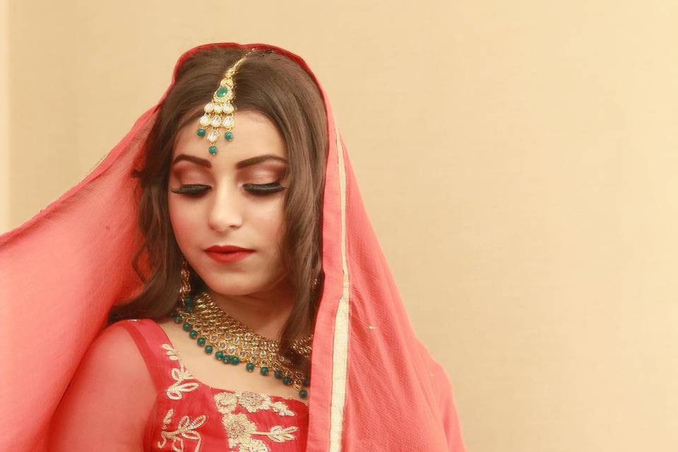 Sakshibhardwajmakeovers_1574968479_2187316596271658649_9443766931